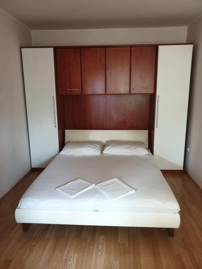 Apartments Davorka Banjol Kültér fotó